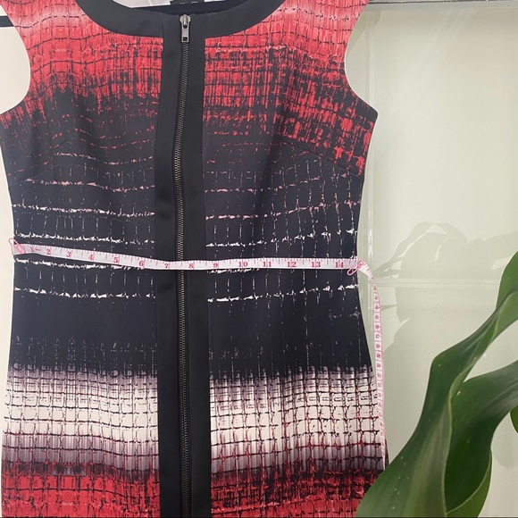 JAX sleeveless bodycon dress - Picture 6 of 6